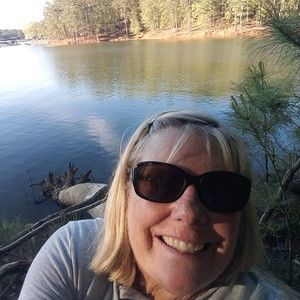 Meet your Posher, Lynn